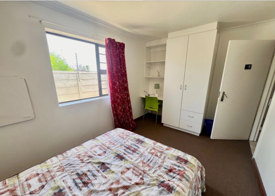 16 Bedroom Property for Sale in Summerstrand Eastern Cape